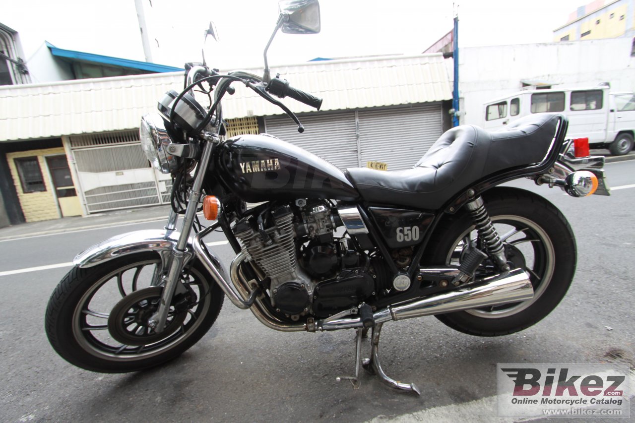 Yamaha XJ 650 Maxim poster